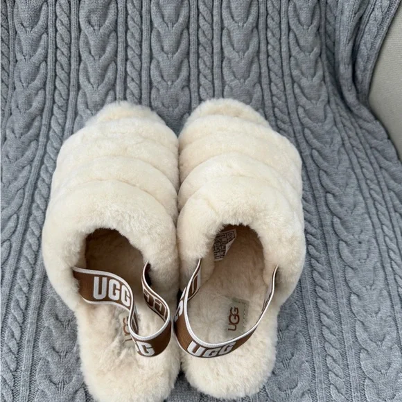 UGG Women's Tan Fluffy Slippers - Picture 2 of 6